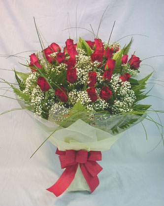 Ankara K�z�lay Al��veri� Merkezi AVM �i�ek �i�ek�i , �i�ek�ilik  sevenlere �zel 11 adet g�l