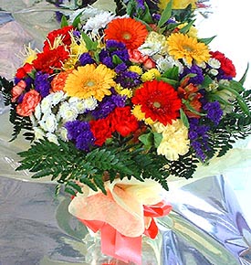 Ankara Forum Outlet AVM �i�ek�i �i�ek sipari�i karma b�y�k ve g�sterisli mevsim demeti