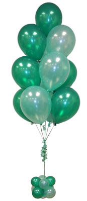 Sevdiklerinize 17 adet u�an balon demeti yollayin.  Ankara Taurus AVM �i�ek�iler �i�ek sat���