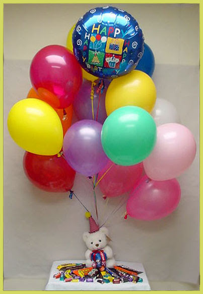 Ankara Panora AVM �i�ek�i ma�azas� Sevdiklerinize 17 adet u�an balon demeti yollayin.