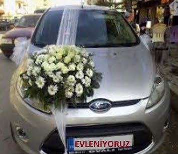 Ankara Karum i� ve al��veri� merkezi AVM ucuz �i�ek g�nder Gelin arabas� s�slemesi