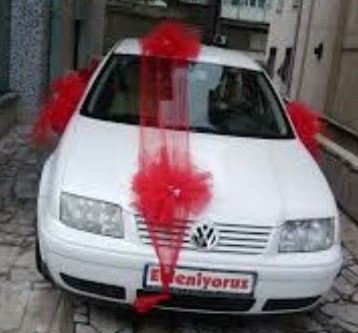 Ankara Karum i� ve al��veri� merkezi AVM ucuz �i�ek g�nder �i�eksiz gelin arabas� s�slemesi