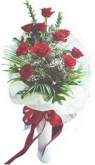 Ankara Forum Outlet AVM �i�ek�i �i�ek sipari�i 10 adet kirmizi g�lden buket tanzimi �zel anlara