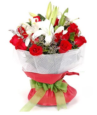 Ankara Forum Outlet AVM �i�ek�i �i�ek sipari�i 1 dal kazablanka 11 adet k�rm�z� g�l buketi