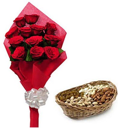 11 adet k�rm�z� g�l ve sepette kuruyemi� Ankara ATG Ankara Tren Gar� AVM �i�ek sat���